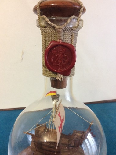 Каталонское судно в бутылке